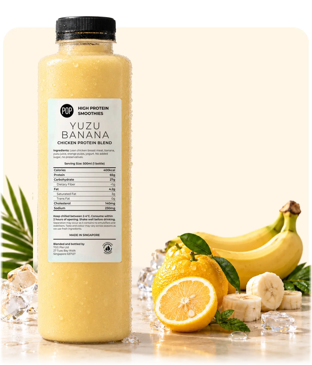 A bottle of Yuzu Banana POP Smoothies with fresh yuzu, banana and ice